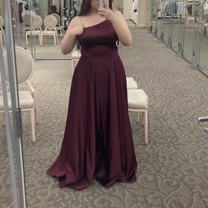 Burgundy Dress Size 14